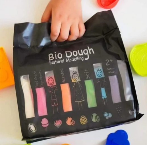 Bio Dough - Rainbow In A Bag - 9 Fun Colours and Scents