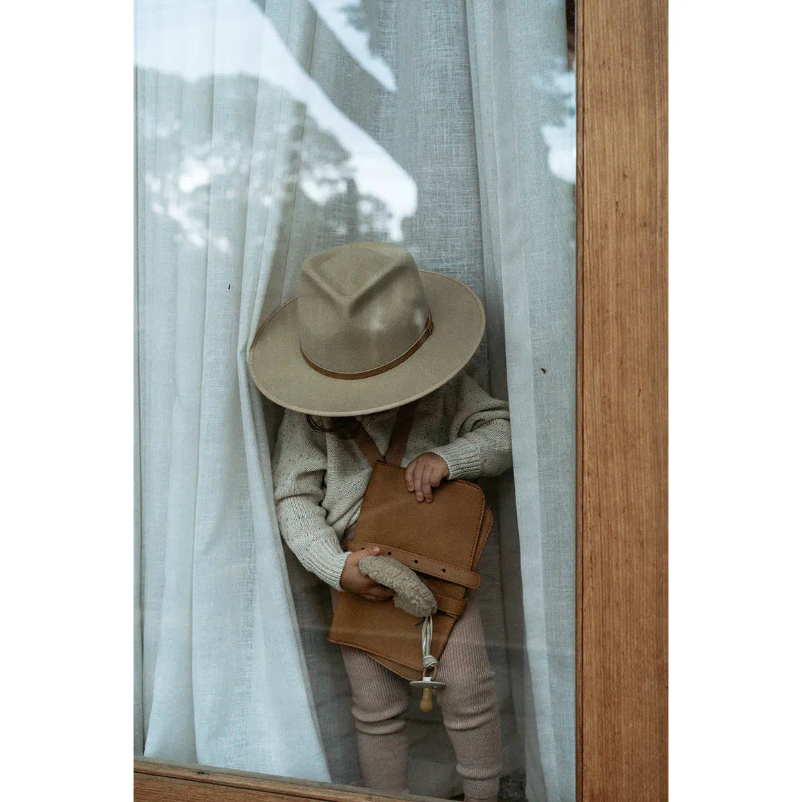 Baisik - Nappy Wallet Tan