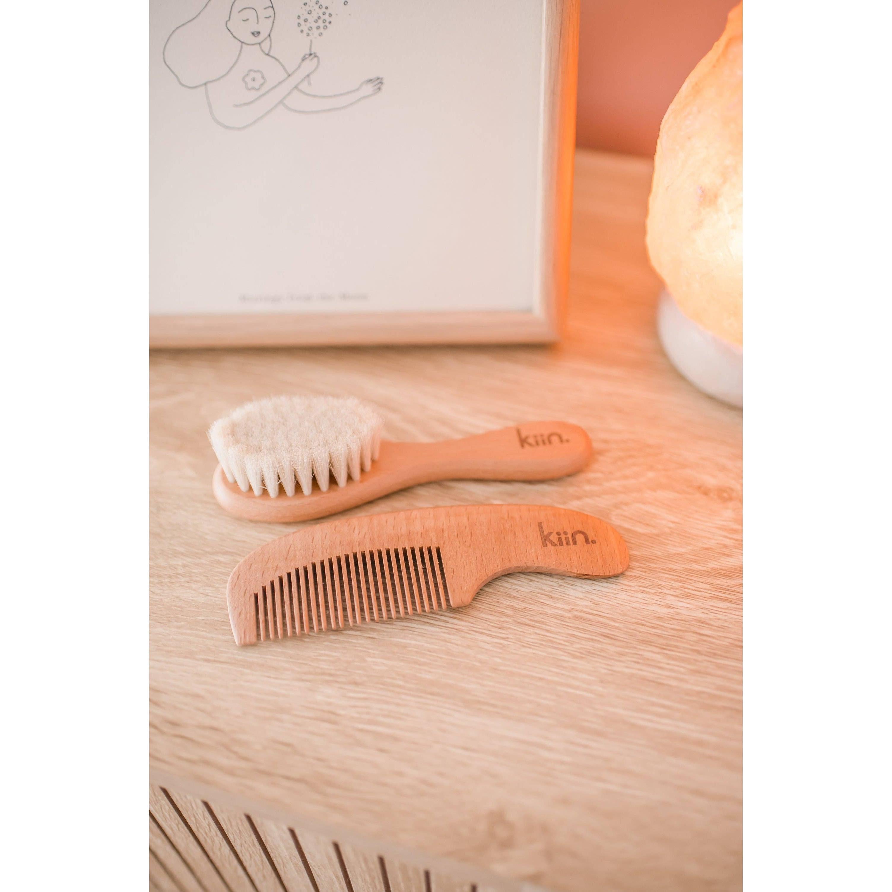 Kiin Baby - Wooden Baby Brush + Comb Set