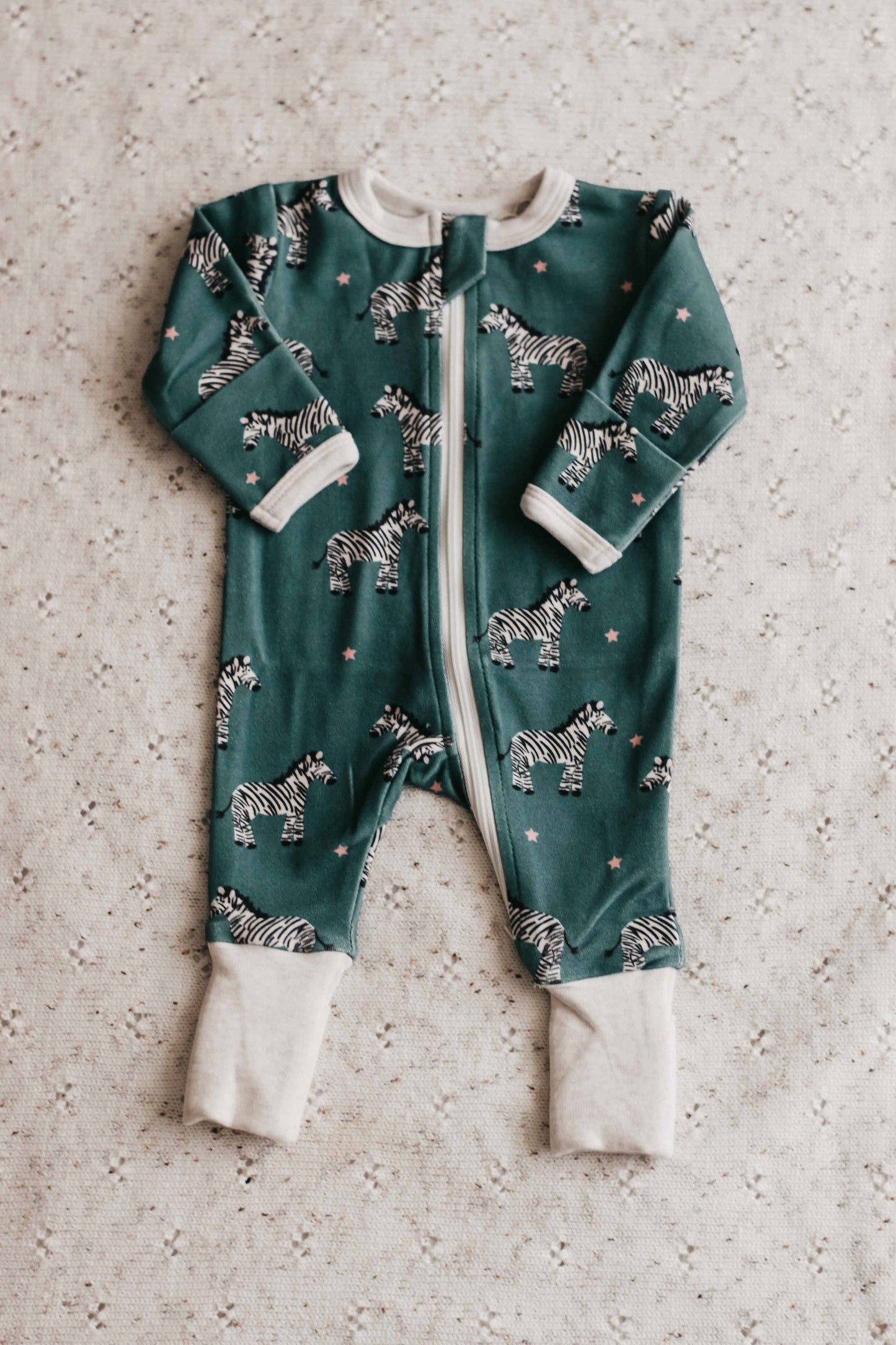 Bencer & Hazelnut - Zipsuit - Zebby Green