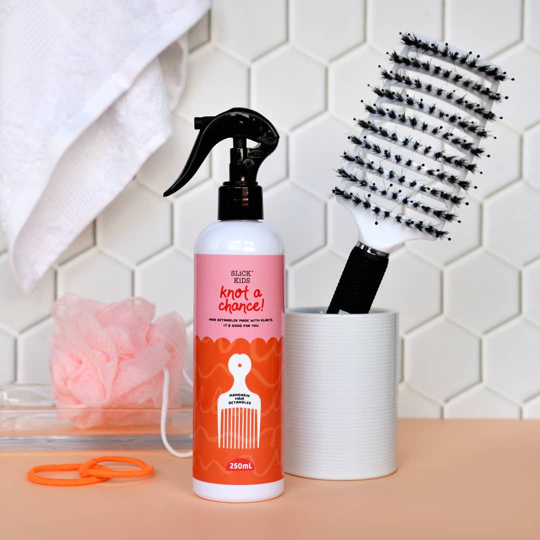 no nasties kids - Natural Plant Based Hair Detangler in Mandarin and Grape