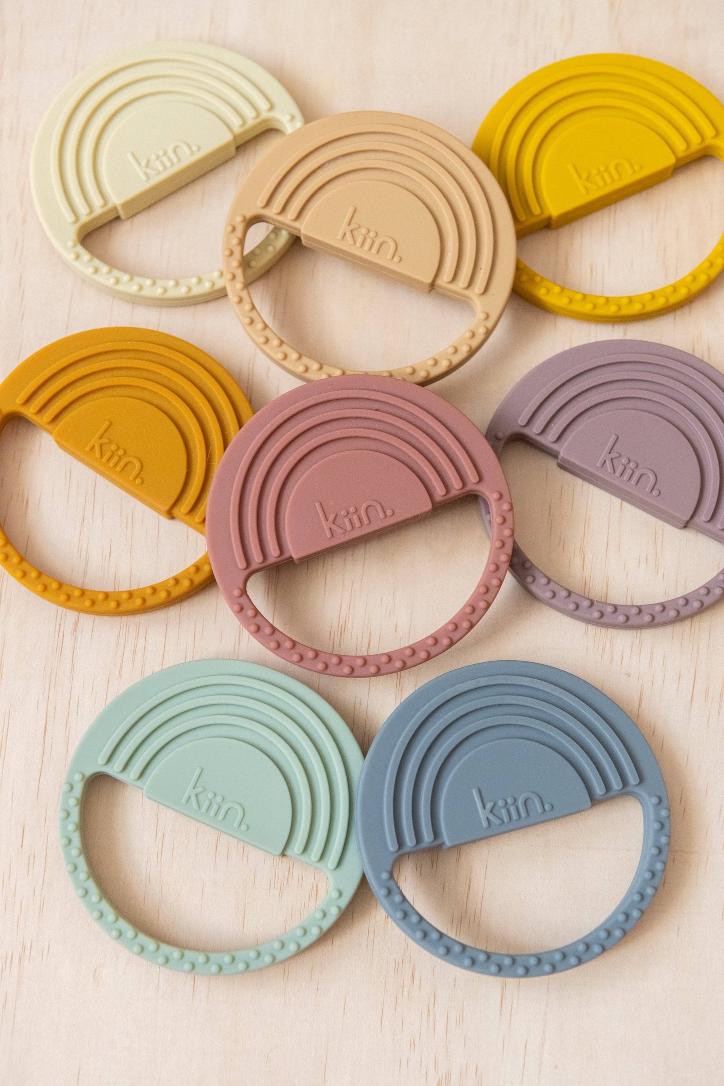 Kiin Baby - Rainbow Silicone Teether: Cloud