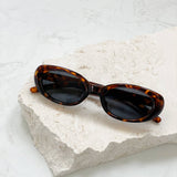 Mardi Oval  Retro Sunglasses