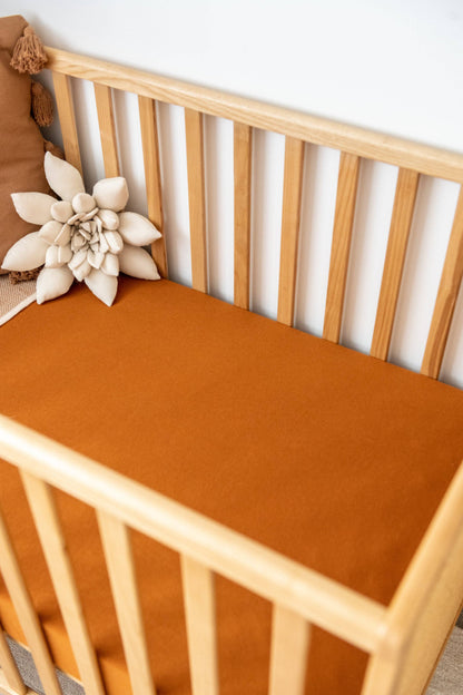 Kiin Baby - Organic Cot Sheet: Rainbow Ivory Umber