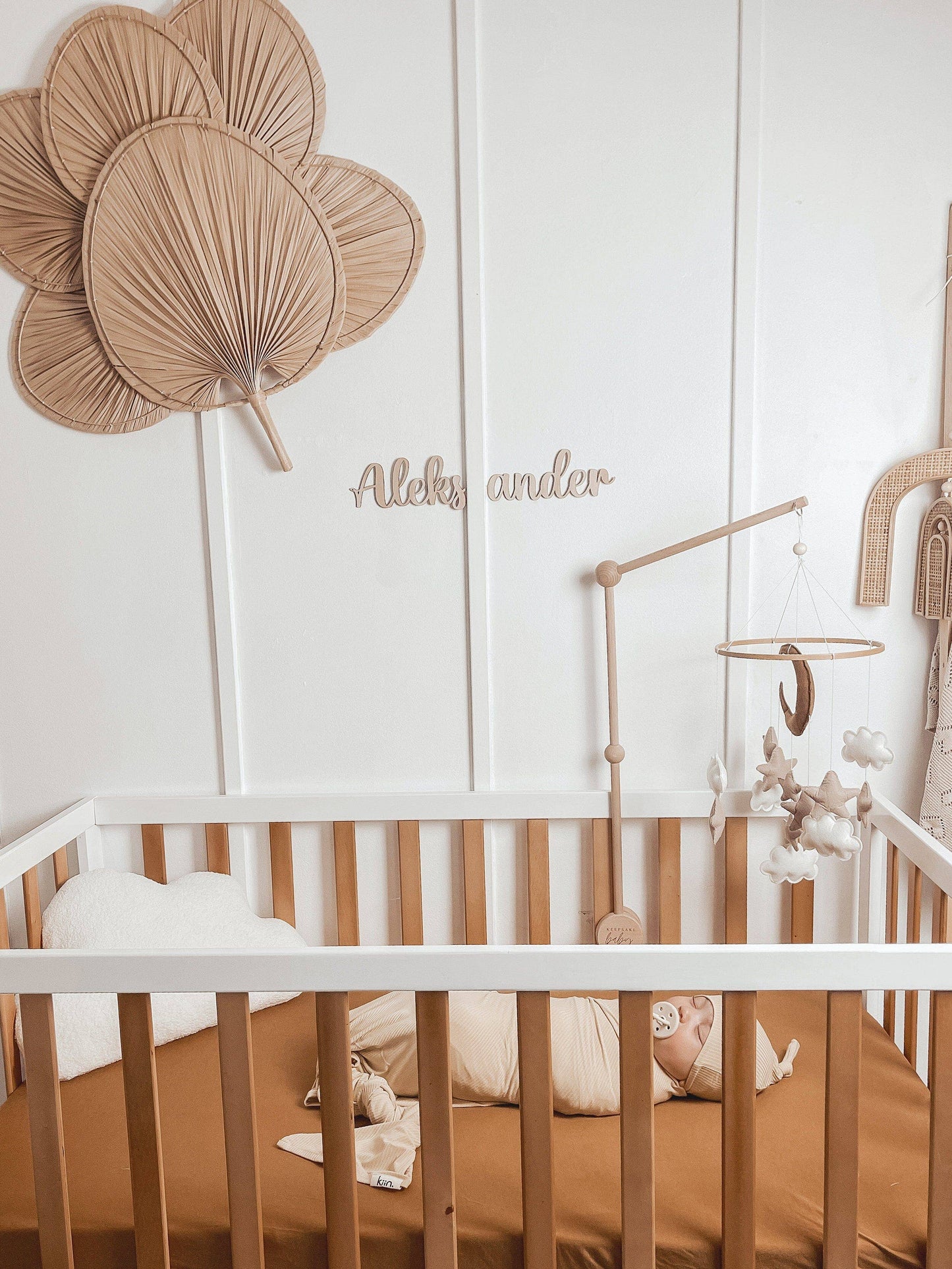 Kiin Baby - Organic Cot Sheet: Rainbow Ivory Umber