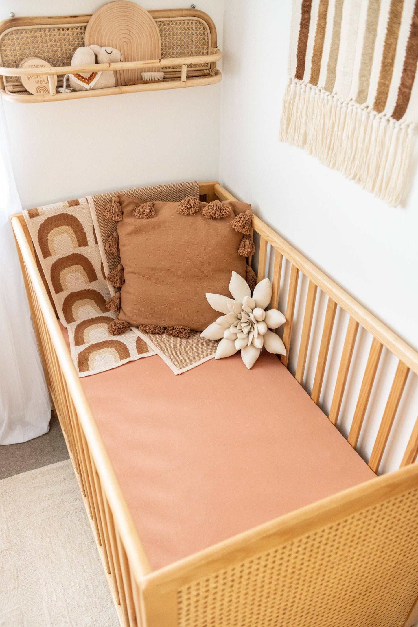 Kiin Baby - Organic Cot Sheet: Rainbow Ivory Umber