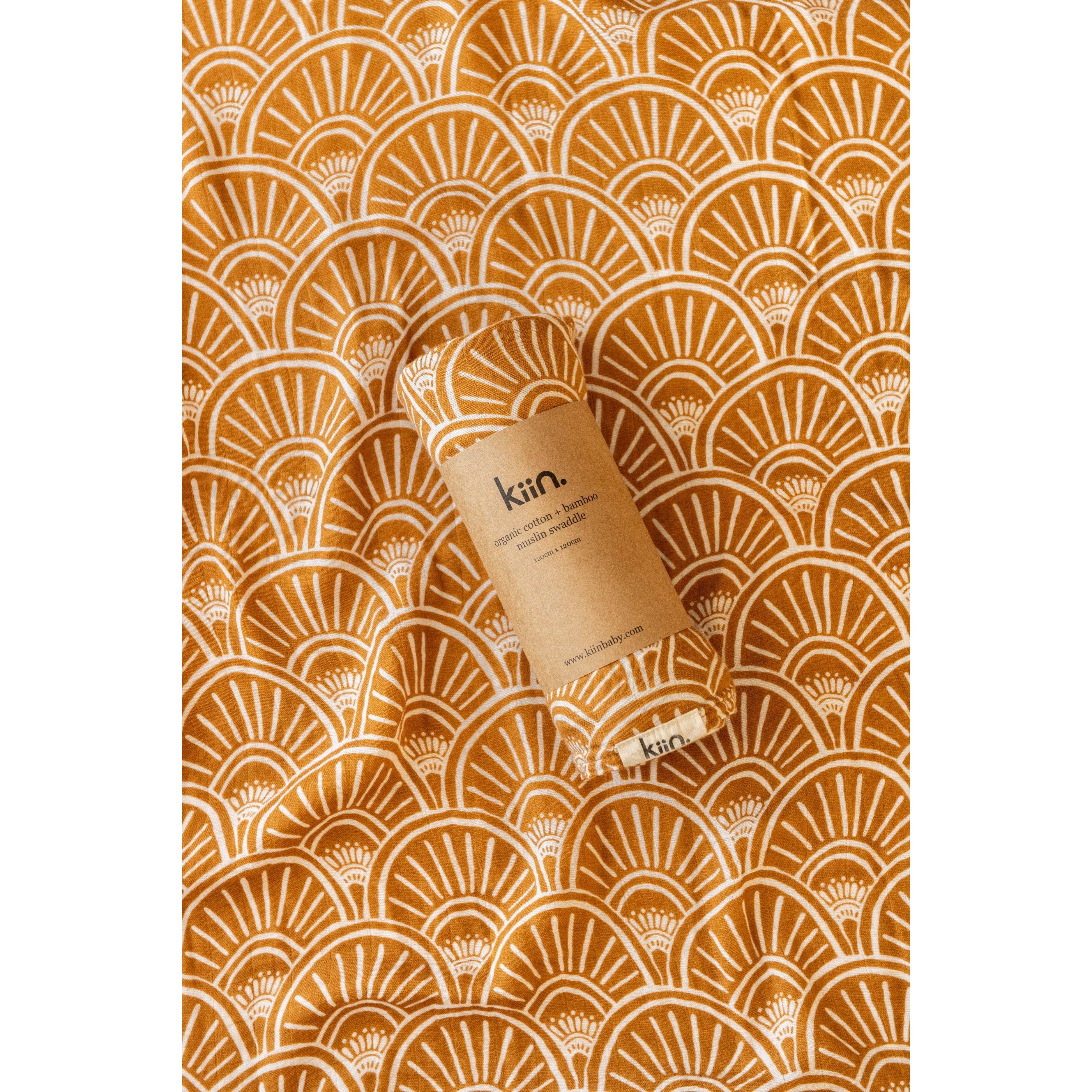 Kiin Baby - Organic Swaddle: Caramel