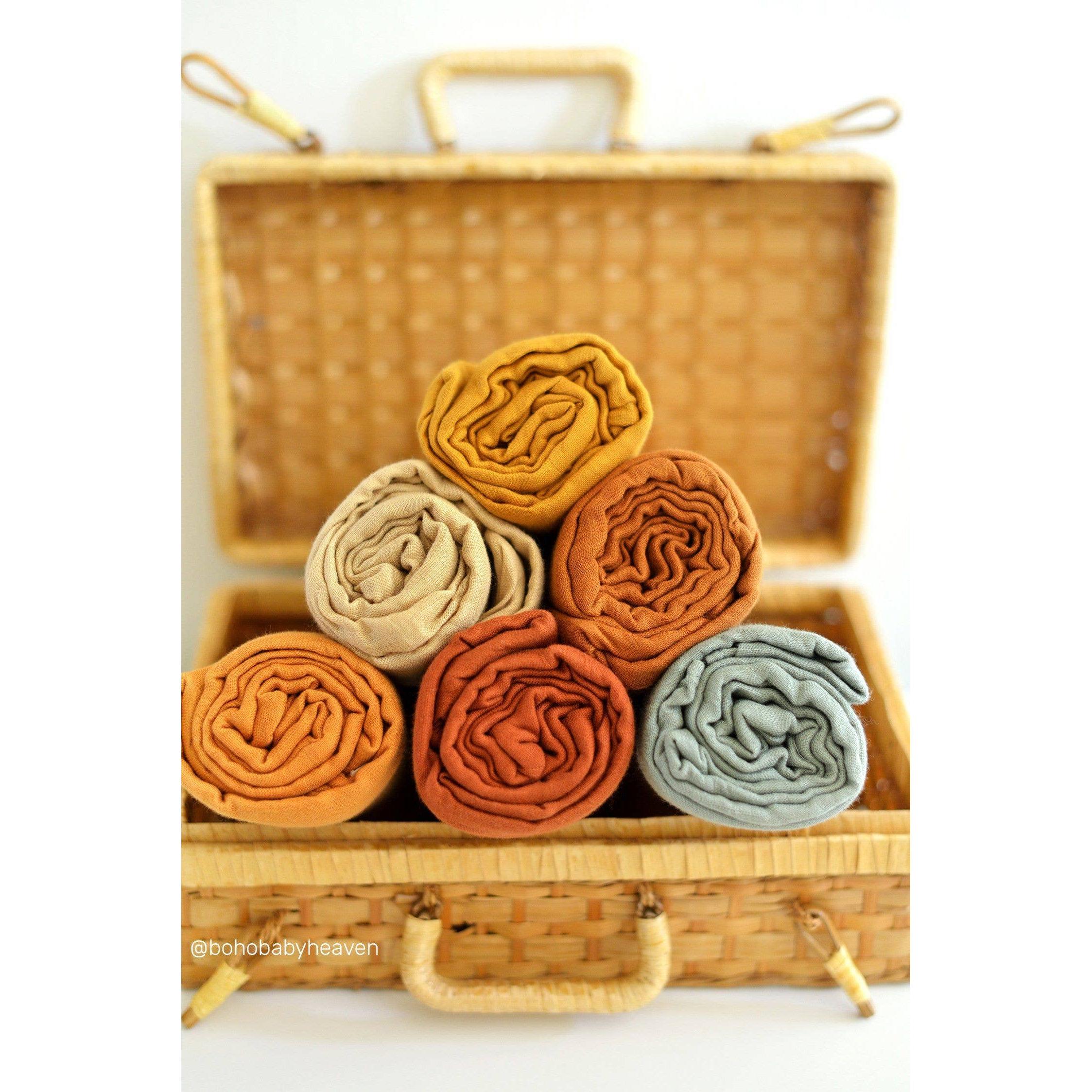 Kiin Baby - Organic Swaddle: Caramel