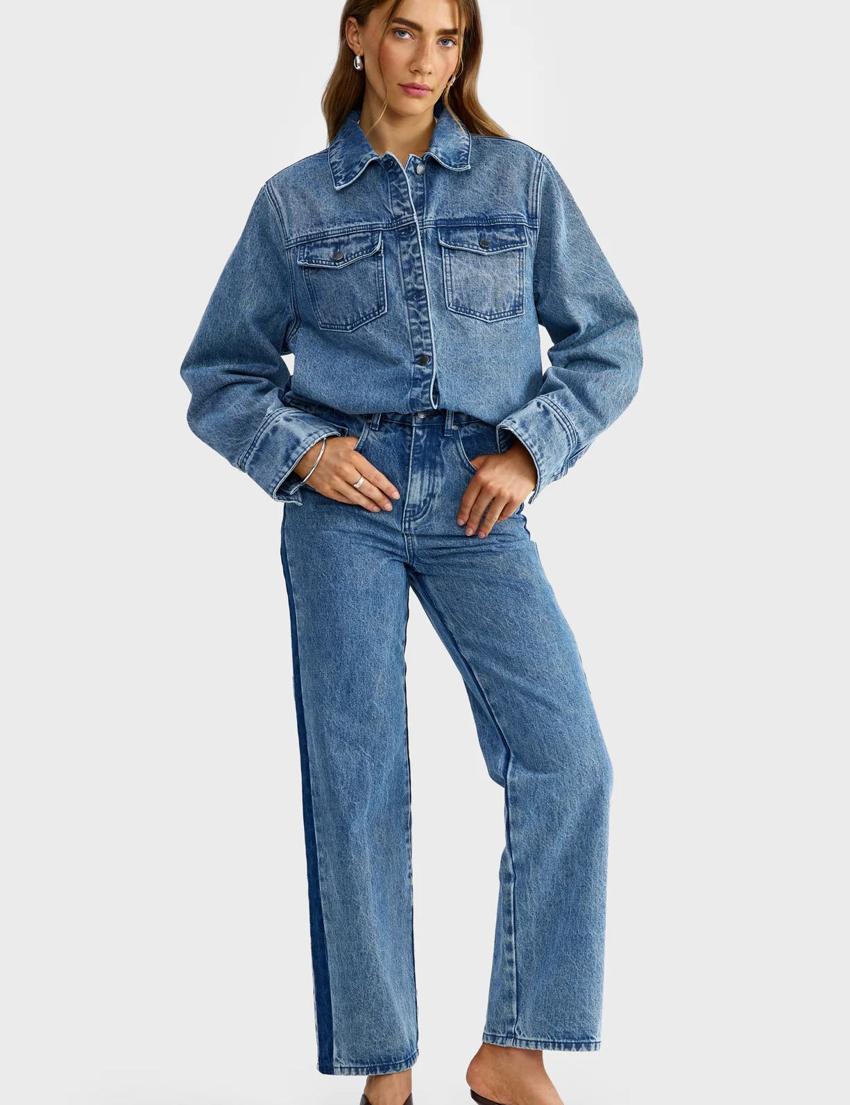Cleo Contrast Side Panel Jean Mid Blue