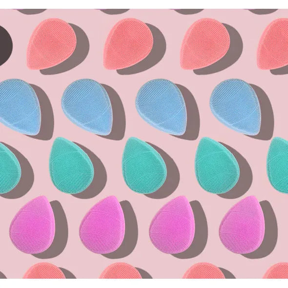 Petite Skin Co Teardrop Shape Skin Buffer