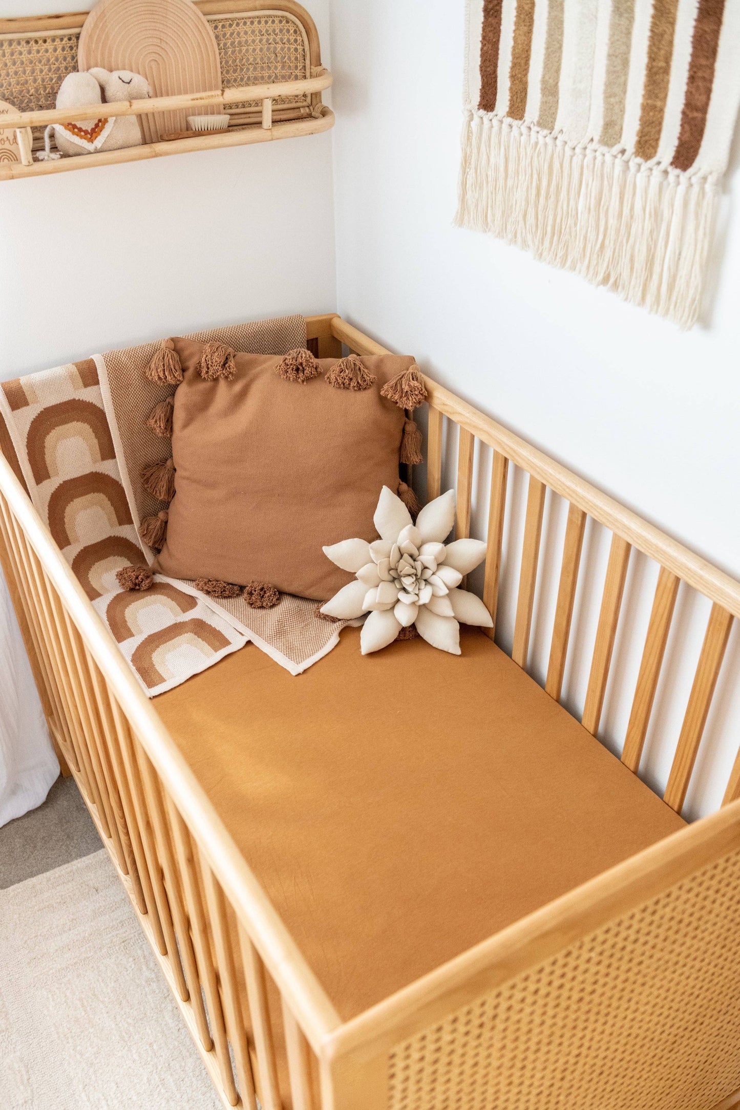 Kiin Baby - Organic Cot Sheet: Rainbow Ivory Umber