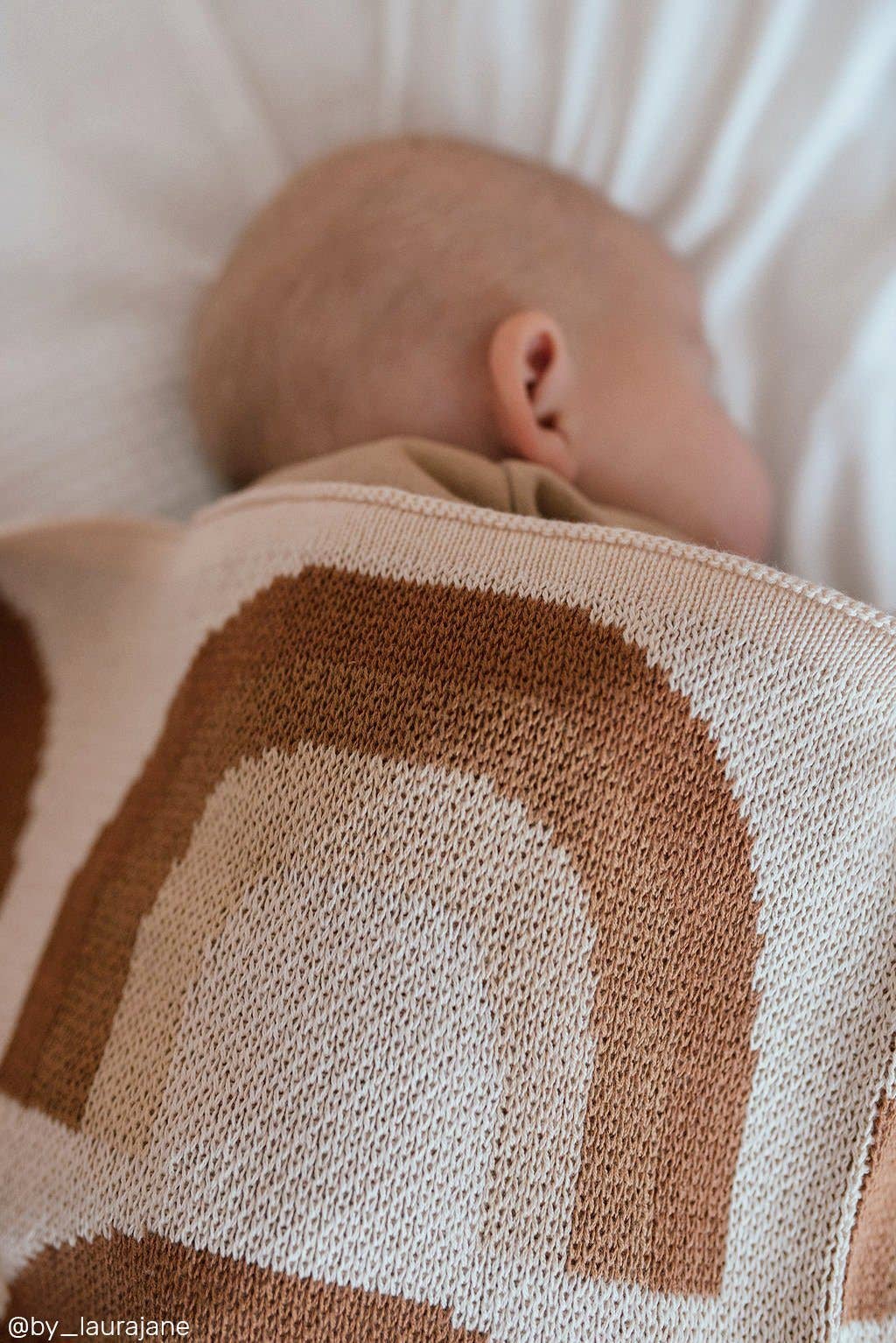 Kiin Baby - Organic Cotton Knitted Blanket: Bloom
