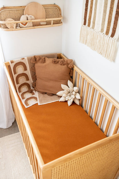 Kiin Baby - Organic Cot Sheet: Heather