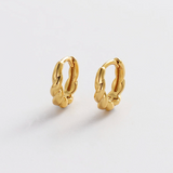 Pair of gold hoop earrings braided loop small