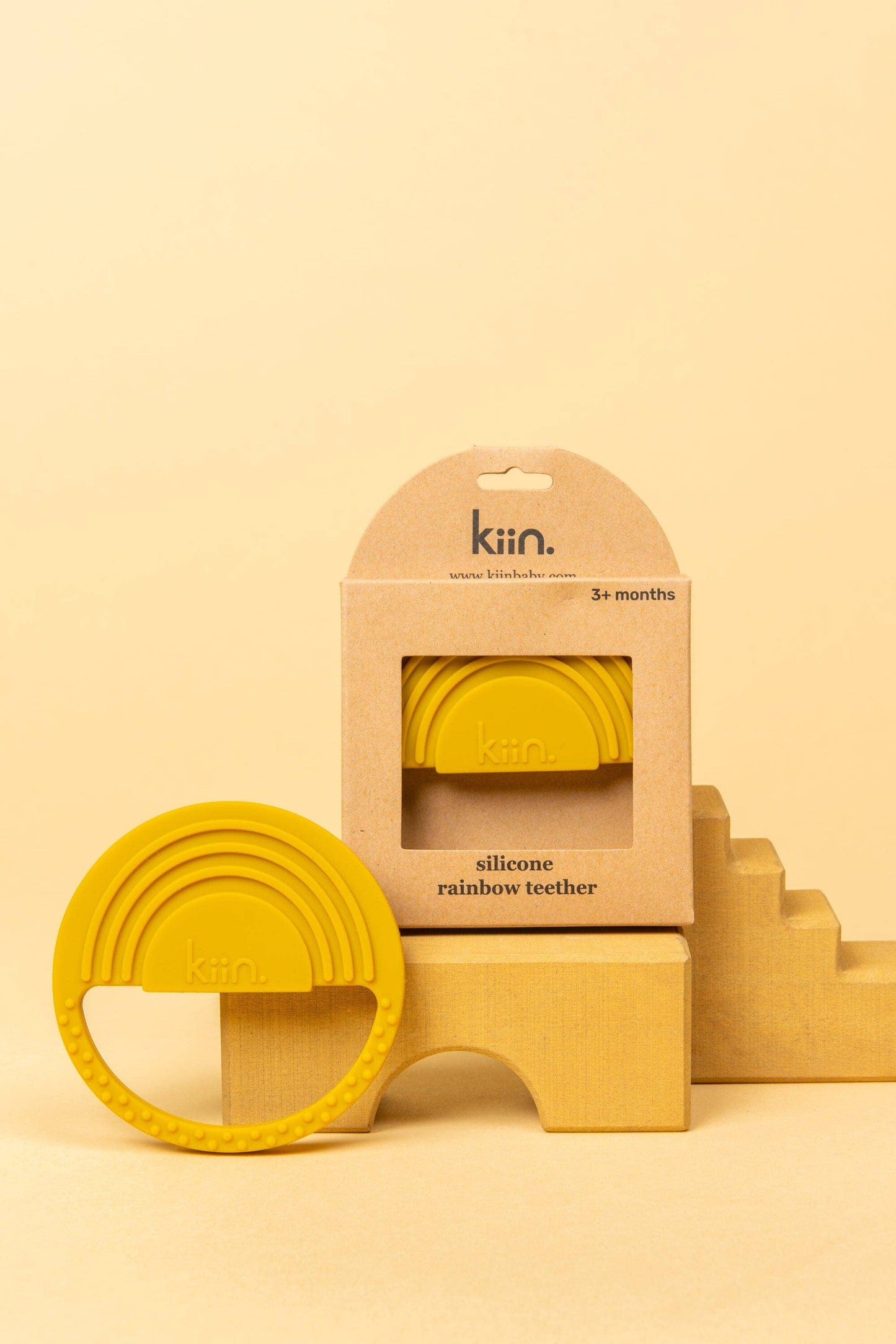 Kiin Rainbow Silicone Teether